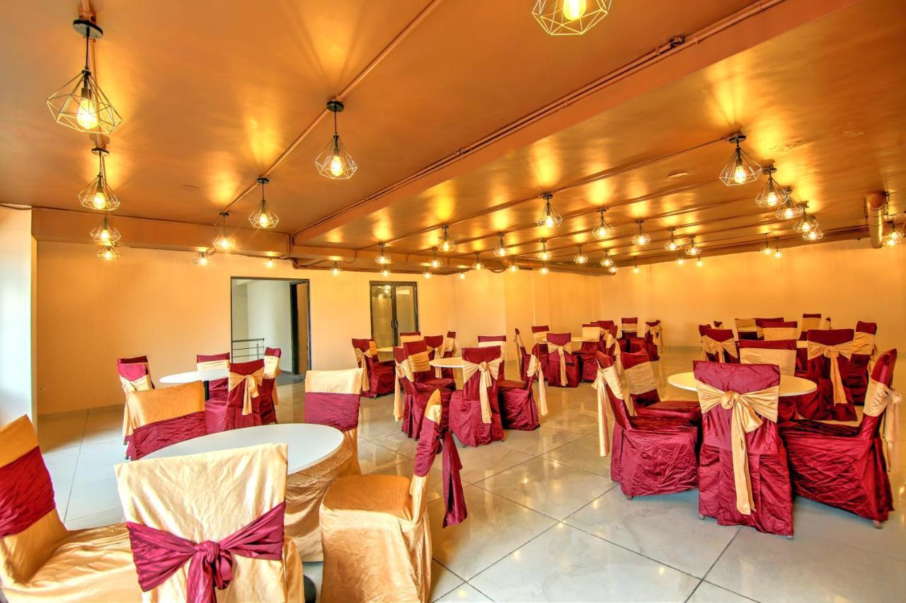 Artisan Rooms Neu-Delhi Exterior foto